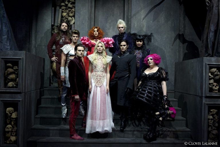 Comédie Musicale Dracula L Amour Plus Fort Que La Mort Dracula l’amour plus fort que la mort – La petite chronique de Lilli