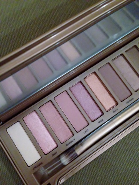 naked 3 urban decay (4)