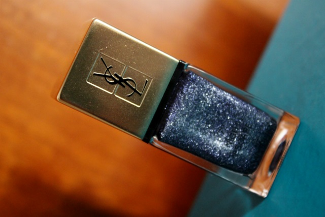 vernis Night escape d'Yves Saint-Laurent (1)