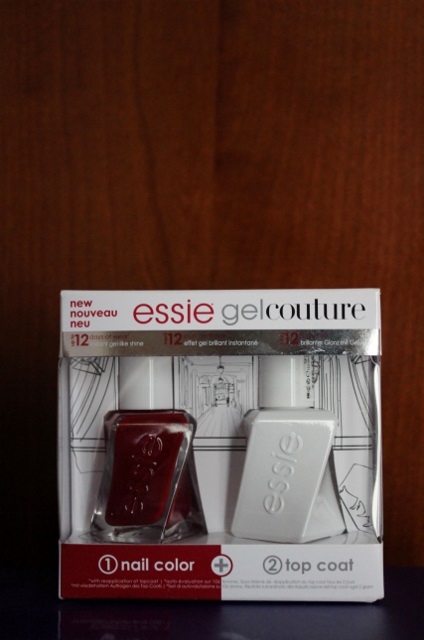 Essie gel couture Bubbles only