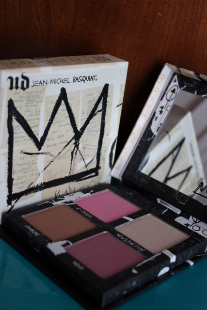 Palette de blush UD x Basquiat