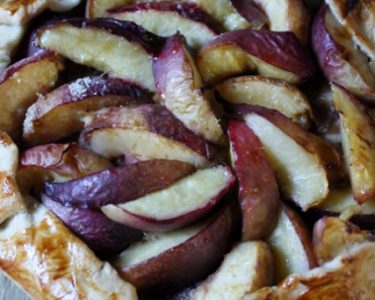 Tarte rustique aux nectarines